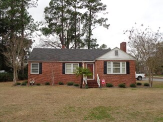 1019 Lombardy St, Marion, SC 29571