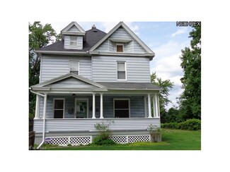 116 E Chalmers Ave, Youngstown, OH 44507