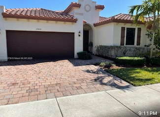 15400 SW 176th Ln, Miami, FL 33177