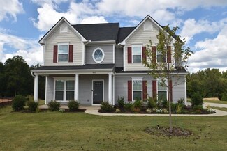904 Belize Ct, Boiling Springs, SC 29316
