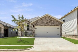 1609 Edgeway Dr, Aubrey, TX 76227