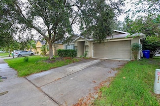 2436 Norwood Place, Tavares, FL 32778