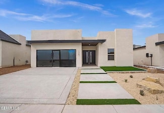 12721 Captain Claudia Ct, El Paso, TX 79928