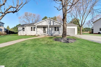 203 S Chancelor Dr, Simpsonville, SC 29681