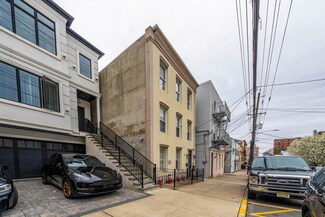 234 70th St, Guttenberg, NJ 07093