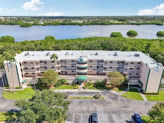 6251 Shoreline Dr Unit 2205, Saint Petersburg, FL 33708
