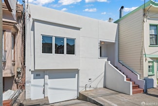 646 Paris St, San Francisco, CA 94112