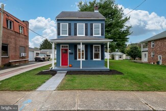 311 N 4th St, Wrightsville, PA 17368