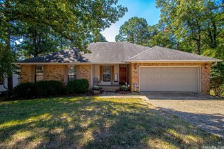 13609 Pleasant Forest Dr, Little Rock, AR 72212