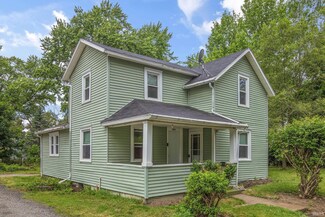517 James St, Elkhart, IN 46516