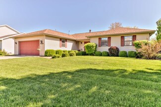 3304 Timberline Dr, Champaign, IL 61822