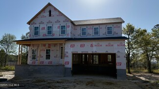 302 E Ivybridge Dr, Hubert, NC 28539