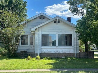 318 W Kaskaskia St, Pinckneyville, IL 62274