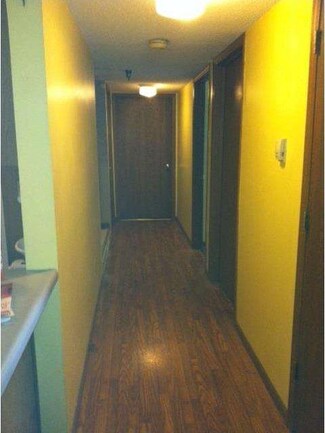 927 Emery Rd Unit A103, Lawrence, KS 66044