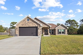 2175 Willowglen Dr, Beaumont, TX 77707