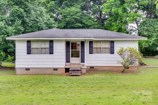 2921 Ambrose Dr, Gastonia, NC 28056