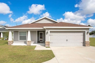554 Lorient Dr, Eagle Lake, FL 33839