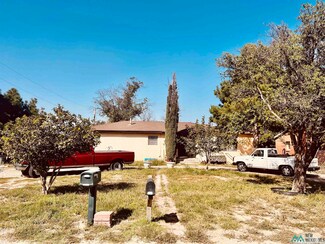 506 W Comanche Dr, Hobbs, NM 88240