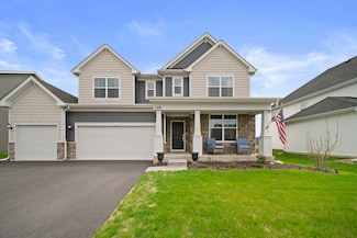 119 Ellis Rd, Algonquin, IL 60102