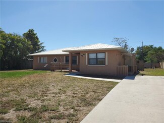 2251 54th St SW, Naples, FL 34116