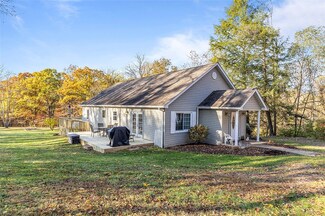 3055 Wyant Cir, Murrysville, PA 15668