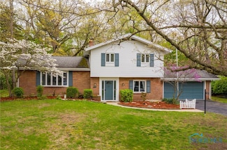 5912 Brookson Rd, Sylvania, OH 43560