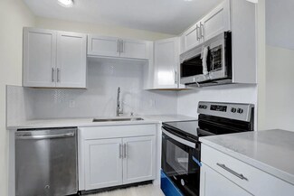 169 Seville H, Delray Beach, FL 33446