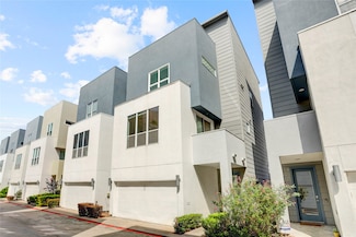 2232 Leeland St, Houston, TX 77003