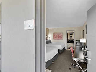 7150 N Tamiami Trail Unit S-613, Sarasota, FL 34243