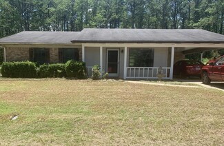61 Elias Whiddon Rd, Hattiesburg, MS 39402