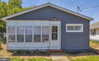 105 Lafayette Rd, Pennsville, NJ 08070