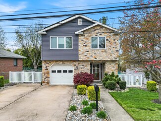 150 Manor St, South Amboy, NJ 08879