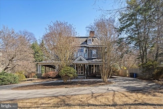 42 Summit St, Philadelphia, PA 19118