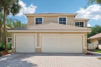 3735 Torres Cir, West Palm Beach, FL 33409