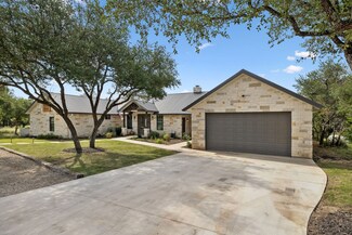 1723 Mountain Valley Dr, Sabinal, TX 78881