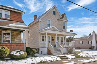 2016 Charles St, Wellsburg, WV 26070