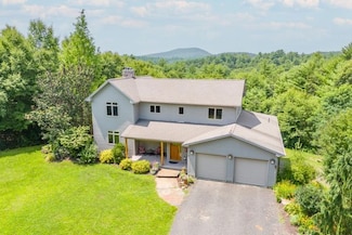 12 Old Bay Rd, Belchertown, MA 01007