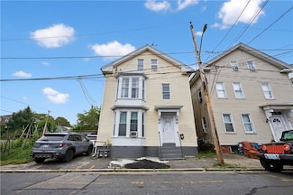 136 W Clifford St, Providence, RI 02907