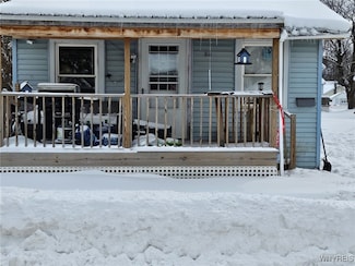 80 Chase St, Massena, NY 13662