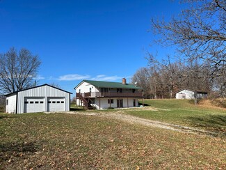 2975 Timberline Dr, Mountain Grove, MO 65711