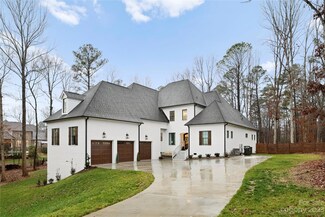 365 Stone Cliff Ln, Clover, SC 29710
