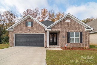 994 Cedar Crest Ln, Florence, SC 29501