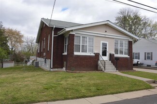 721 Fannie Ave, Saint Louis, MO 63125