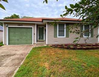 2815 W Latoka St, Springfield, MO 65807