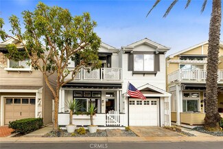 39 Beach Dr, Newport Beach, CA 92663