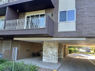1311 S Finley Rd Unit 221, Lombard, IL 60148