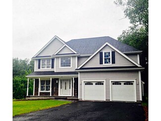 24 Britts Ridge, Cumberland, RI 02864