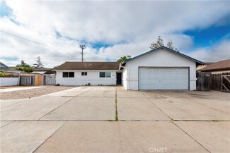 542 Fairmont Ave, Santa Maria, CA 93455