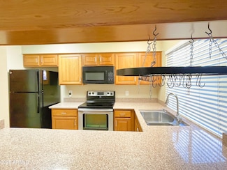 924 S Hacienda Dr Unit C, Tempe, AZ 85281