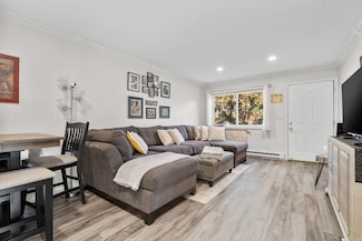 3 Dailey St Unit B, Attleboro, MA 02703